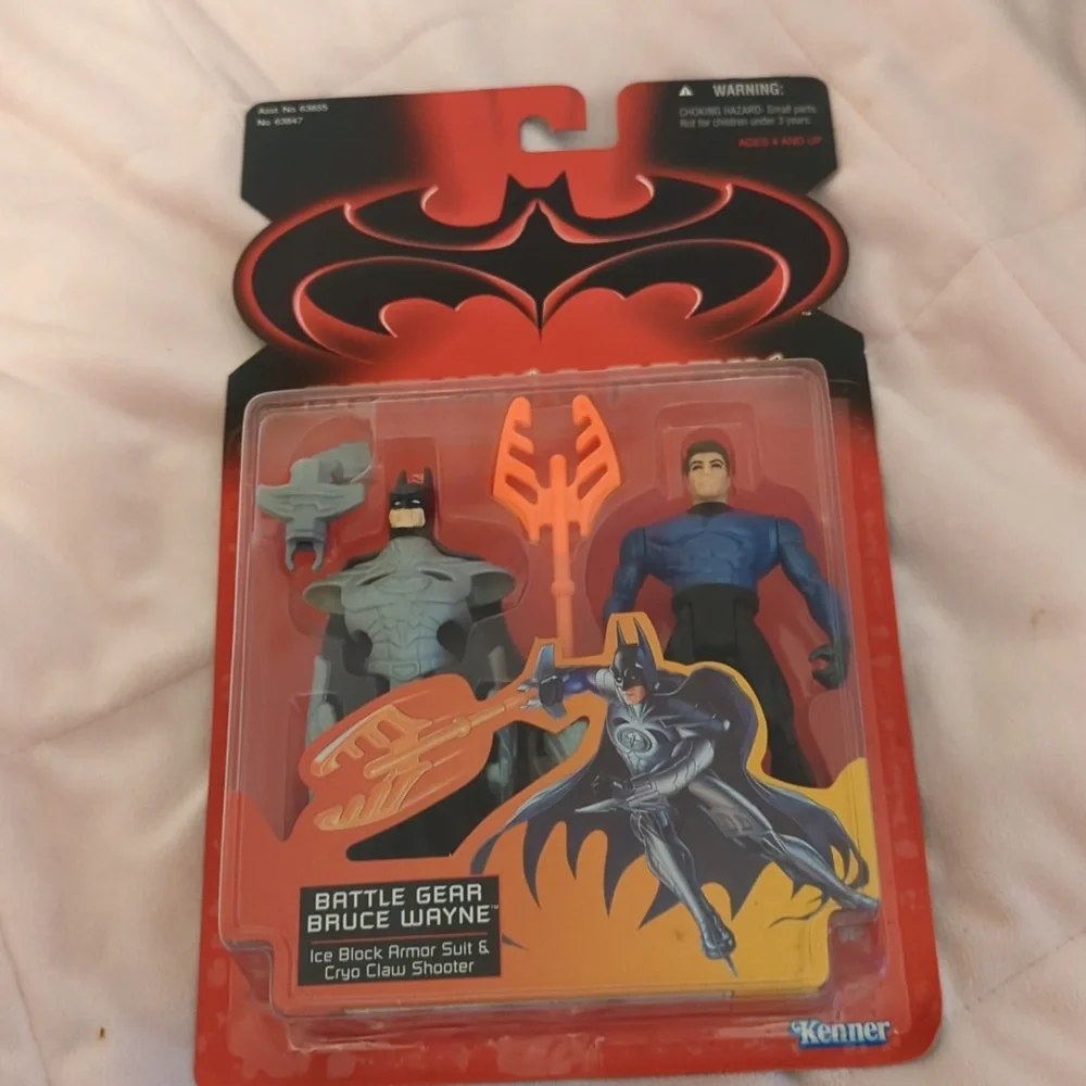 KENNER BATTLE GEAR BRUCE WAYNE. NEW NEW SALE SALE MARKED DOWN SALE TODAY